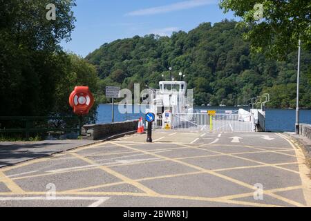 Die Lake Windermere Autofähre, wegen der Covid-19 Sperre geschlossen Stockfoto