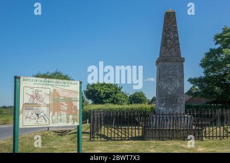 England, Oxfordshire, Chalgrove, Schlachtfeldtafel und Schlachtfeld-Denkmal für John Hampden Stockfoto