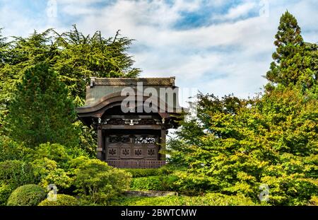 Japanischer Pavillon im Kew Botanic Gardens in London Stockfoto