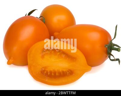 Gelbe Tomaten. Frische Tomaten isoliert. Stockfoto