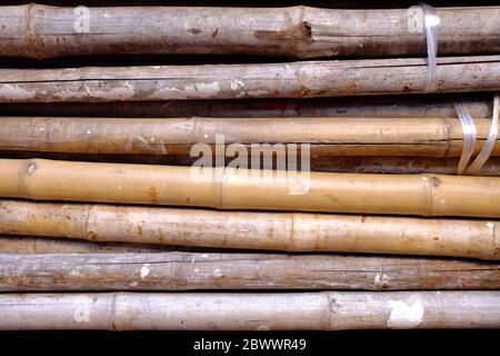 Stapel von Bamboo Texture Hintergrund. Stockfoto