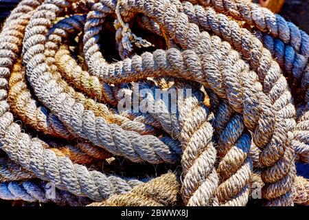 Schiffe Seile und Ketten auf einem Boot in Bristol, England Stockfoto
