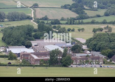 Blick auf das Plumpton College in East Sussex von den South Downs. 03. Juni 2020. Stockfoto