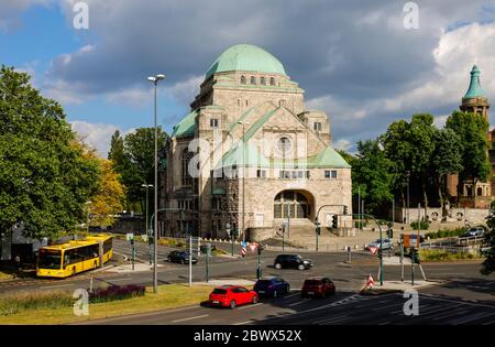 Essen, Ruhrgebiet, Nordrhein-Westfalen, Deutschland - die Alte Synagoge in der Essener Innenstadt ist heute das Haus der jüdischen Kultur in Essen. Essen Stockfoto