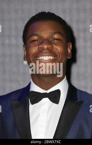 16. Dezember 2015 London UK - John Boyega Star Wars: The Force Awakens' - Europäische Filmpremiere - Red Carpet Arrivals Stockfoto