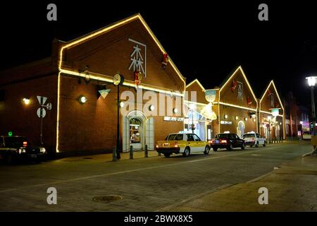 HAKODATE, JAPAN - 13. NOVEMBER 2019: Landschaft des Hakodate-Lagers im Winter. Hakodate ist eine berühmte Touristenattraktion in Hokkaido, Japan. Stockfoto