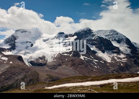 Athabasca, Andromeda und Snow Dome Mountains Stockfoto