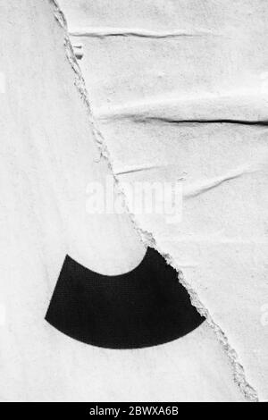 Alte leere zerrissene Poster Texturen Hintergründe Grunge zerknittert Papier vintage Collage Plakate leeren Raum für Text Hintergrund Oberfläche Stockfoto