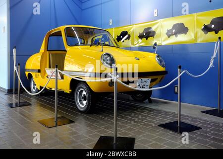 TOMAKOMAI, JAPAN - 16. NOVEMBER 2019: Datsun Baby Auto in Tomakomai Wissenschaftsmuseum Tomakomai Wissenschaftsmuseum wo ist schön Wissenschaftszentrum wo ist ein Stockfoto