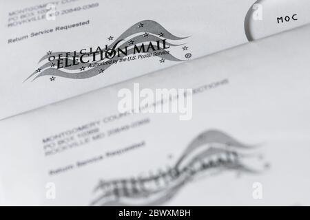 Ein arrangierte Foto eines Maryland Absentee Mail-in Stimmzettel für die 2020 Democratic Presidential Primary Election. Stockfoto