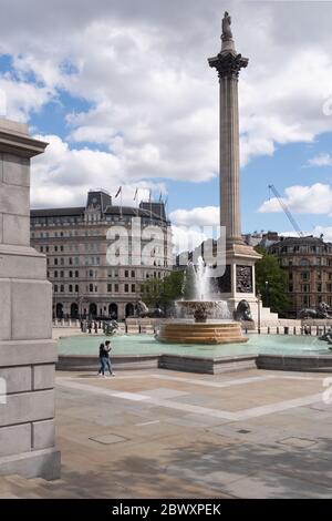 Trafalgar Square, London, Großbritannien - während der COVID-19 Pandemie leer Stockfoto