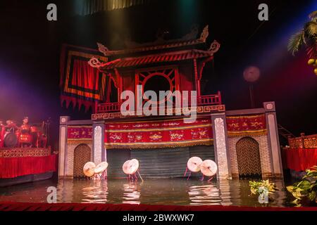 Eine Show im Thang Long Vietnamese Water Puppet Theatre, Hanoi Stockfoto