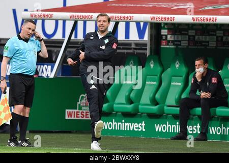 Bremen, Deutschland. 3. Juni 2020. firo Florian KOHFELDT (Trainer Werder Bremen). Werder Bremen - Eintracht Frankfurt Sven Simon/Elmar Kremser/POOL/firo. Kredit: dpa/Alamy Live News Stockfoto