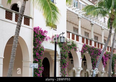 Neiman Marcus Store auf Worth Avenue, Palm Beach, Florida, USA, Nordamerika Stockfoto