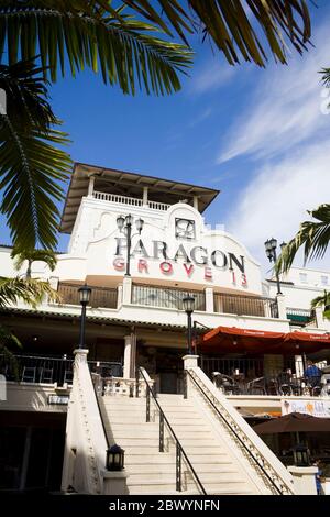 Einkaufszentrum CocoWalk in Coconut Grove, Miami, Florida, USA Stockfoto