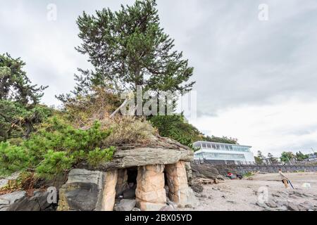 Toyama Bay Onnaiwa Rock bei Amaharashi COAs, nahe Takaoka in der Präfektur Toyama ist ein schöner Ort.Japan Stockfoto