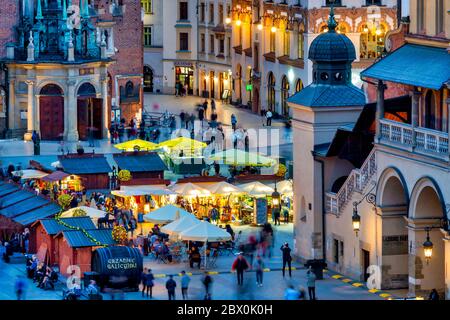 Markt auf dem Hauptplatz, Krakau, Polen Stockfoto