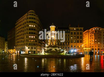 Lyon, Frankreich 3. Januar 2020 - Brunnen auf dem Place des Jacobins im Zentrum von Lyon Stockfoto