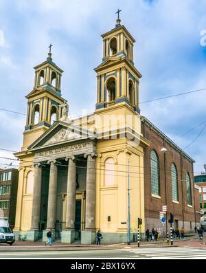 Amsterdam Mai 18 2018 - The Mozes and Aaronkerk am Waterlooplein im alten jüdischen Viertel Stockfoto