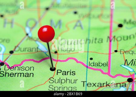 Paris auf einer Karte von Texas, USA Stockfoto