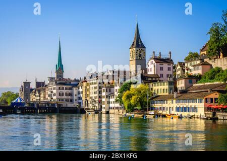 Blick auf das Lindenhof-Quartier mit Schipfe und Limmat, Zürcher Altstadt, Zürich, Kanton Zürich, Schweiz Stockfoto