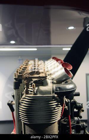 Nahaufnahme von Alfa Romeo Flugzeug Motorenteilen Stockfoto