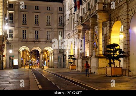 Italien, Piemont, Turin, Piazza Palazzo di Città, Rathaus von Turin im historischen Haus des Palazzo di Citta Stockfoto