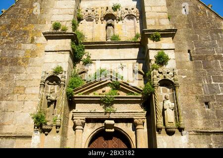 Frankreich, Finistere, Landerneau Daoulas Country, La Roche Maurice, Pfarrhaus, Kirche Saint Yves Stockfoto