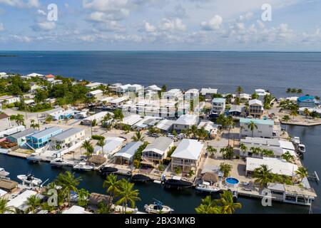 Häuser in der Florida Keys Luftdrohne Foto Stockfoto