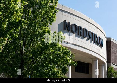 Ein Logo-Schild vor einem Nordstrom-Einzelhandelsgeschäft in Annapolis, Maryland, am 25. Mai 2020. Stockfoto