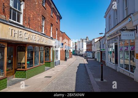 Durchgangsstraße Woodbridge Suffolk während der Coronavirus-Sperrung 2020 Stockfoto