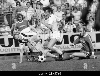 Kampfszene aus dem Spiel Gladbach gegen Bayern München, Bundesliga, Saison 1973/1974, Borussia Mönchengladbach gegen Bayern München 5:0, Stadion am Boekelberg. Stockfoto