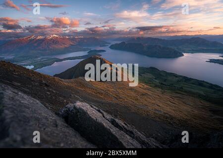 Blick vom Roy's Peak auf Lake Wanaka, Neuseeland Stockfoto