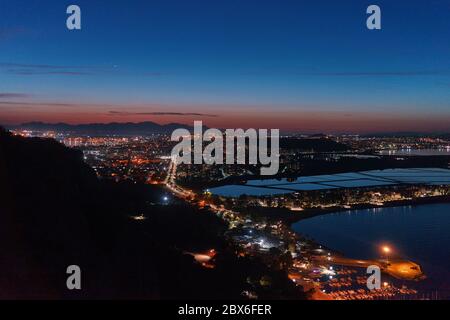 Panoramablick auf die Stadt Cagliari bei Sonnenuntergang Stockfoto