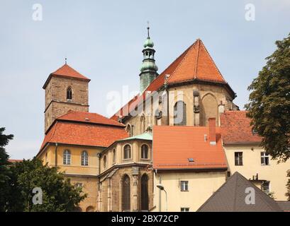 Kirche der Himmelfahrt der Jungfrau Maria in Klodzko. Polen Stockfoto