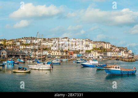 Brixham Hafen und Marina an der Torbay Küste, Devon, England Stockfoto