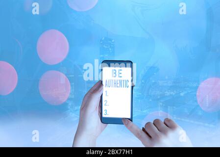Konzeptionelle Handschrift zeigt authentisch sein. Konzept bedeutet, Wahrheit und ehrlich zu sich selbst zu sein, ohne die anderen zu imitieren Stockfoto