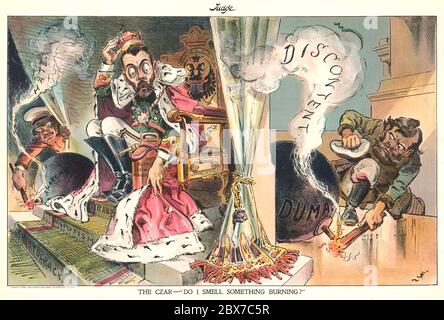 NIKOLAUS II. VON RUSSLAND (1868-1918) steht in einer Karikatur aus der amerikanischen Satirezeitschrift Judge vor Unruhen Stockfoto