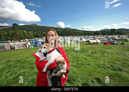 Fiona Stewart ist Geschäftsführerin und Inhaberin des Green man Festivals, einem jährlichen unabhängigen Musikfestival in Crickhowell, Wales. Sie sitzt auch als c Stockfoto