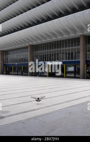 Preston, Großbritannien. Juni 2020. Bild zeigt Preston Busbahnhof von Ove Arup und Partners im Brutalistischen Architekturstil zwischen 1968 und 19 gebaut Stockfoto