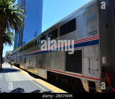 Zug kam im Juni in San Diego an Stockfoto
