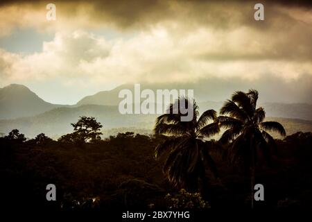 Cordillera de Guanacaste, volvanische Gebirgskette im Norden Costa Ricas, die stratovolcanoes enthält Stockfoto