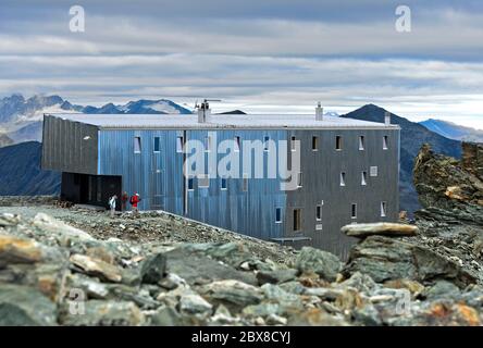 Berghütte Cabane de Tracuit, Zinal, Val d’Anniviers, Wallis, Schweiz Stockfoto