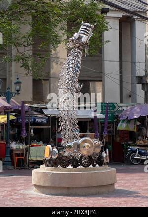 Talad Noi Drachenskulptur in Talat Noi / Talad Noi - Chinatown - Bangkok - - Thailand . Stockfoto