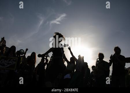 Athen. Juni 2020. Menschen nehmen an einem marsch zum Weltumwelttag in Athen, Griechenland, 5. Juni 2020 Teil, Quelle: Lefteris Partsalis/Xinhua/Alamy Live News Stockfoto