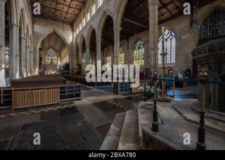 Allgemeine Ansicht des Innenraums der St. Botolph's Church in Boston, Lincolnshire mit Blick auf hohe Alter. Stockfoto