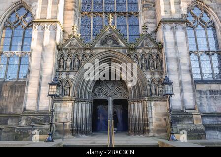 Westfassade der St Giles Cathedral auch High Kirk of Edinburgh in Edinburgh, der Hauptstadt von Schottland, Teil von Großbritannien genannt Stockfoto