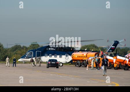 August 2019. Zhukovsky, Russland. Russischer Mittelmultifunktions-Hubschrauber Mil Mi-38 auf dem Internationalen Luftfahrt- und Raumfahrtsalon MAKS 2019. Stockfoto