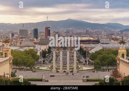 Barcelona Spanien, Blick auf die Skyline der Stadt am Espanya-Platz in Barcelona Stockfoto