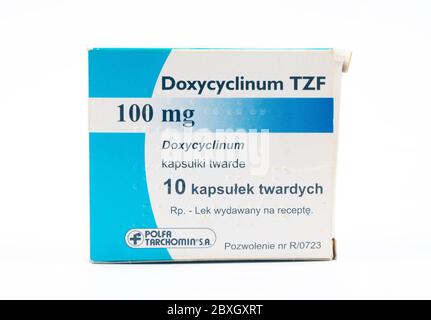 TIFLIS, GEORGIEN - 18. April 2020: Doxyciclin Antibiotika Medizin Nahaufnahme Stockfoto